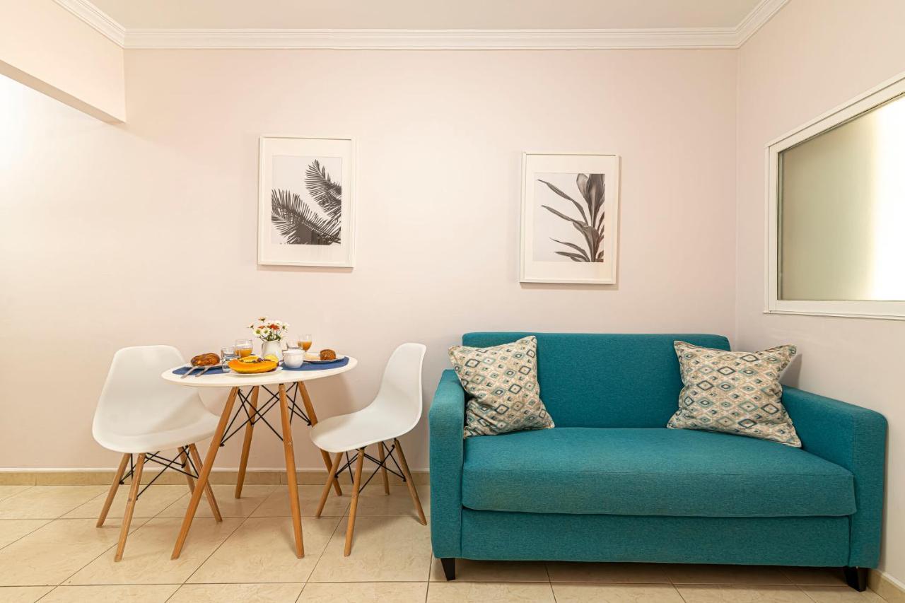 Apartamentos En El Centro De Los Cristianos 아로나 외부 사진