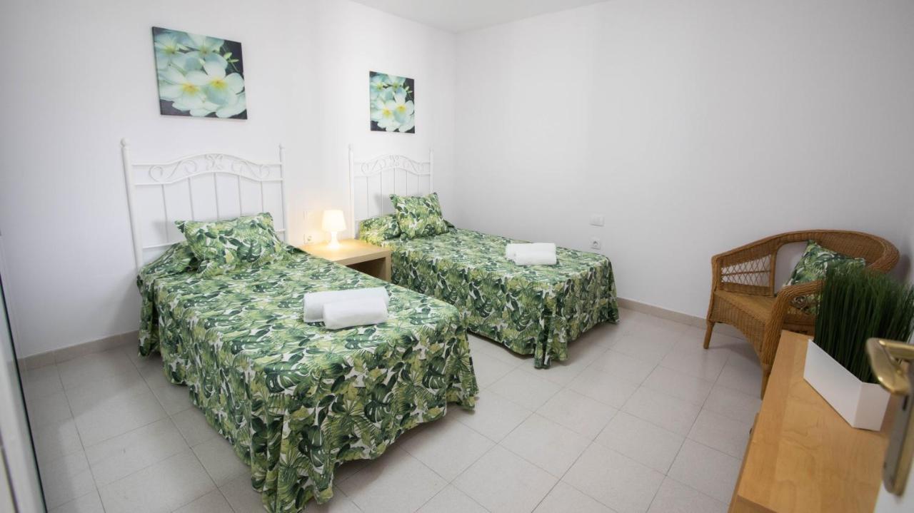 Apartamentos En El Centro De Los Cristianos 아로나 외부 사진